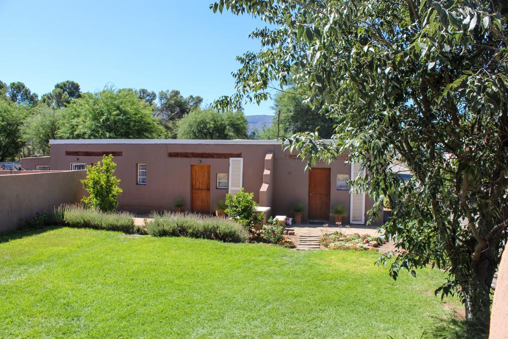Carmel Villa B&B Or Self-Catering Calvinia Esterno foto